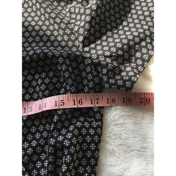 Banana Republic Black Ruffle Hem Print Wrap Dress - Picture 14 of 16